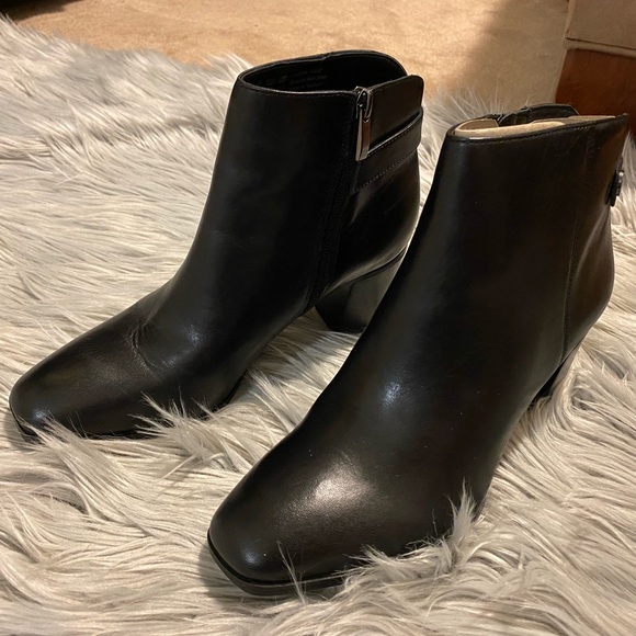 *BRAND NEW* Franco Sarto Black Leather Ilaria Zip-up Ankle Boots / Booties - Picture 7 of 11